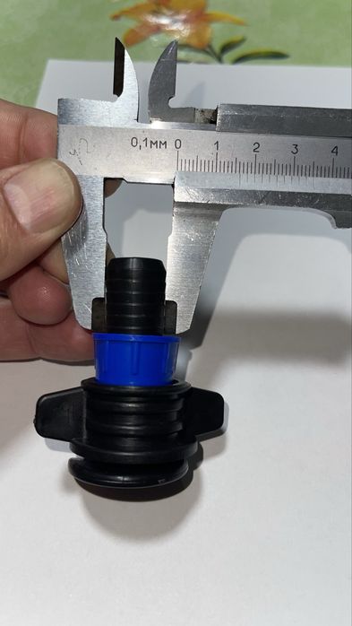 Коннектор для капельной ленты