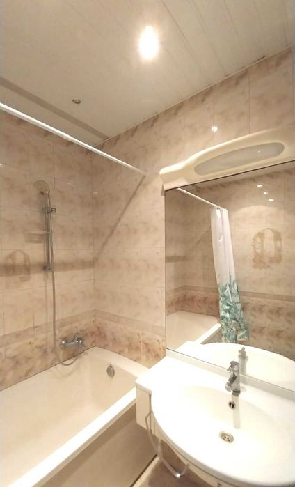 Сдаётся 1 ком. В районе мкр. Таугуль, Жандосова