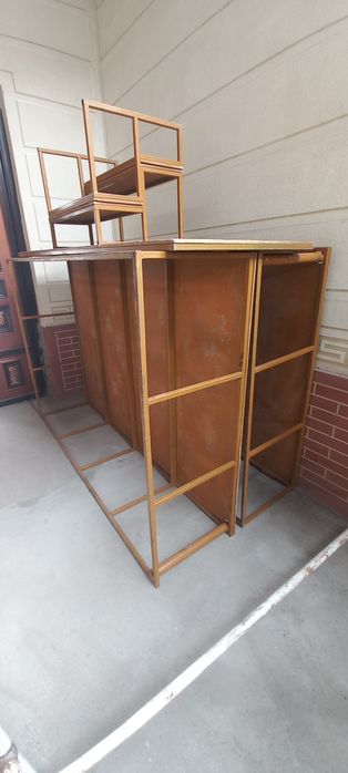 Saxna bezak sotiladi