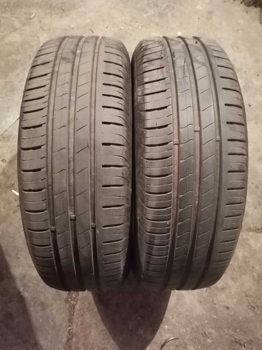Продавам 2 броя летни гуми 195.65.15 на 1 сезон дот 2022 Hankook