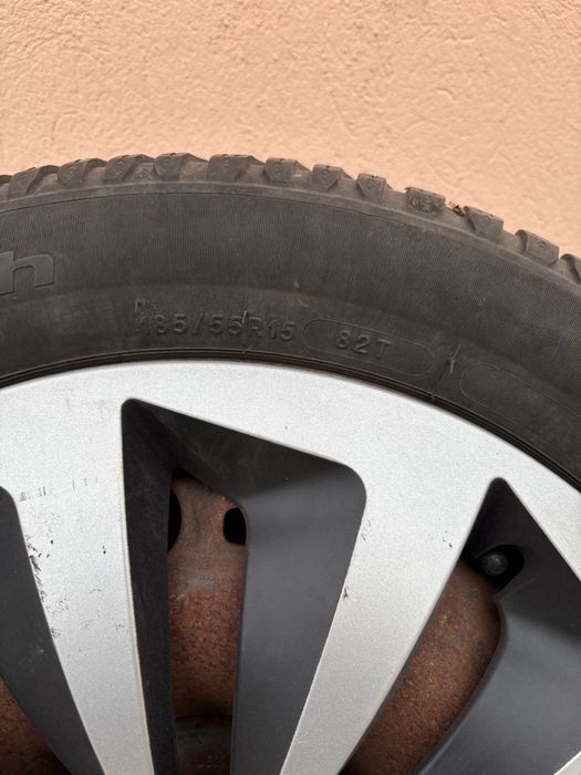 Jante pe 15 de tabla, anvelope de iarna, 5 prezoane