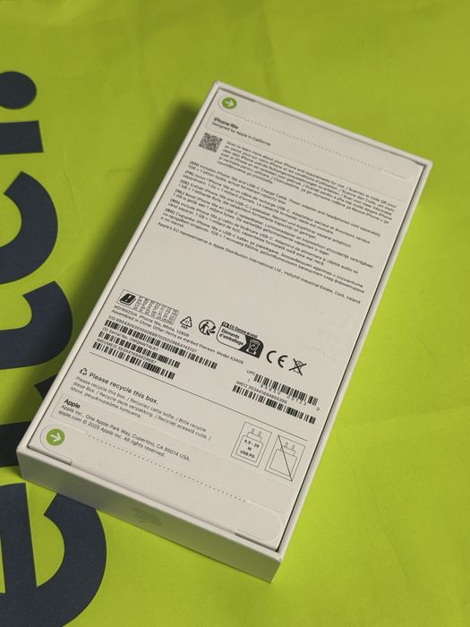 ЗАПЕЧАТАН 128GB iPhone 16e Гаранция Yettel 2029г. 16 e White | Бял