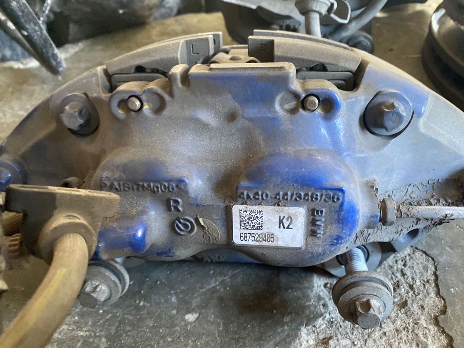 Bmw G30 М апарати и дискове