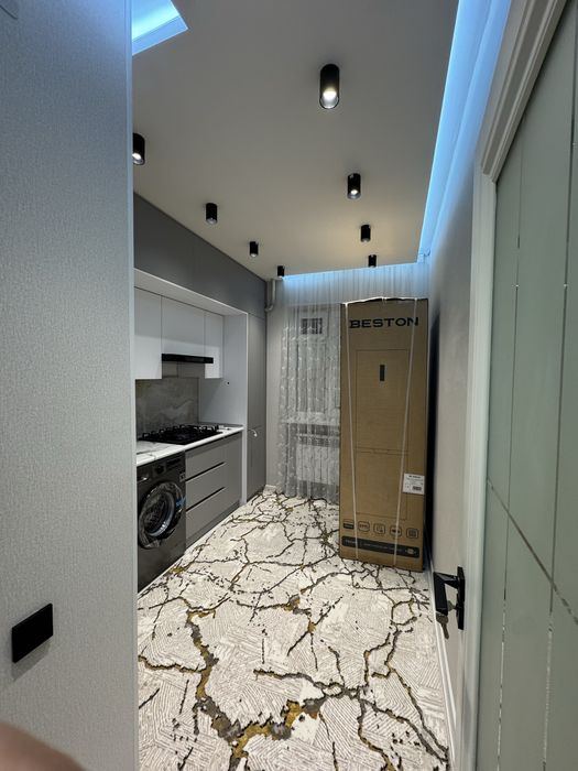 Квартира сотилади Сергели 5а (не желойга)