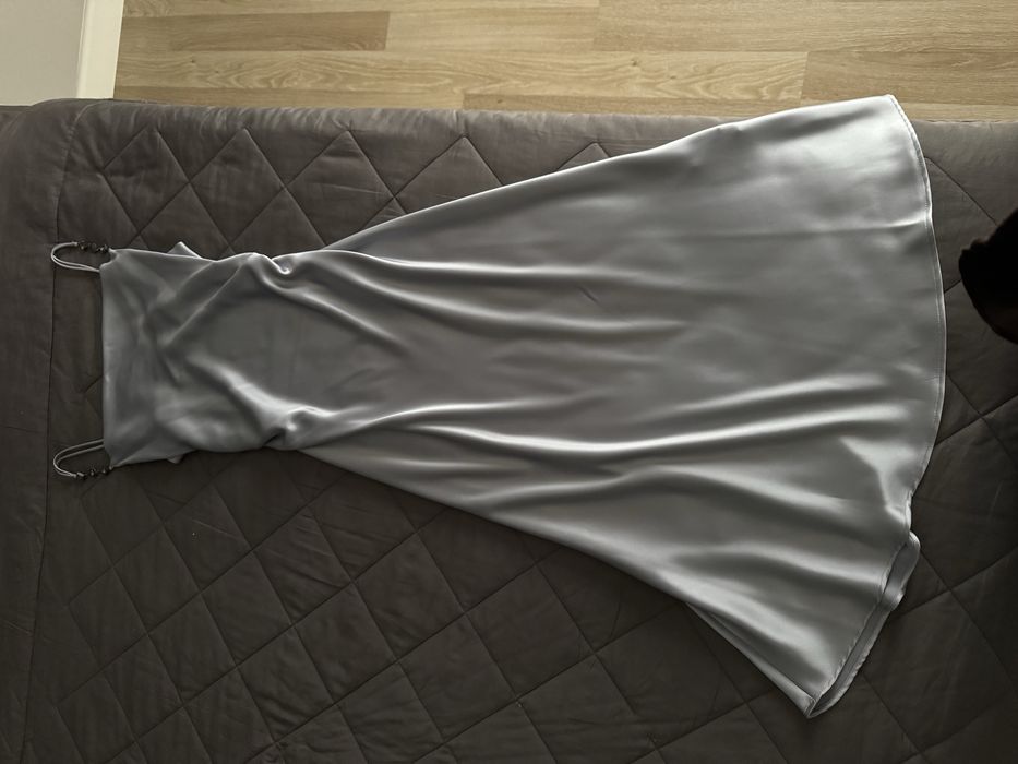 Платье в бельевом стиле