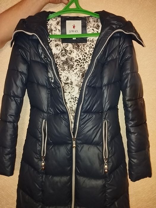 Куртка до колена 42 разм.