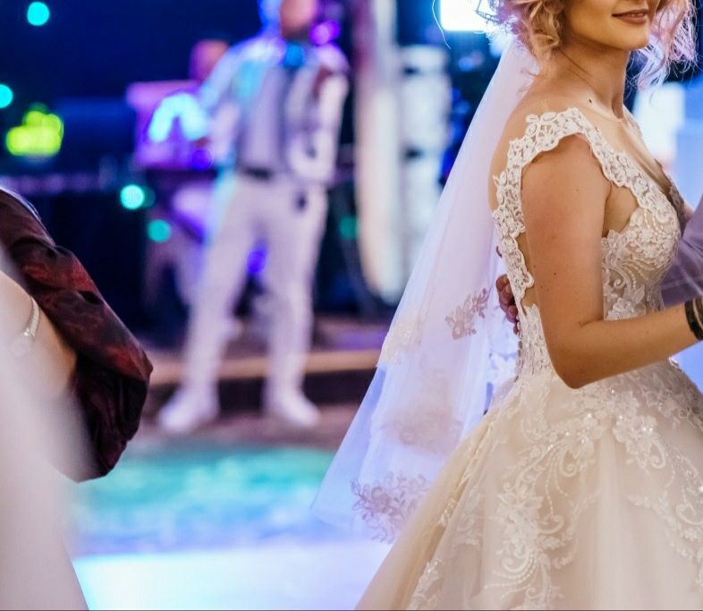 Rochie mireasa ...