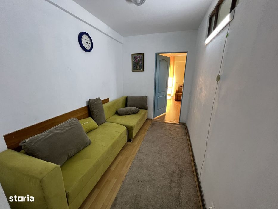 INCHIRIEZ apartament 1 camera spatios, zona Terezian