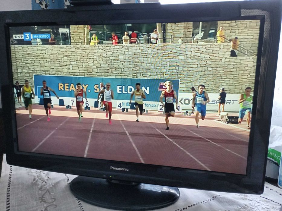 Телевизор Panasonic Viera 32”
