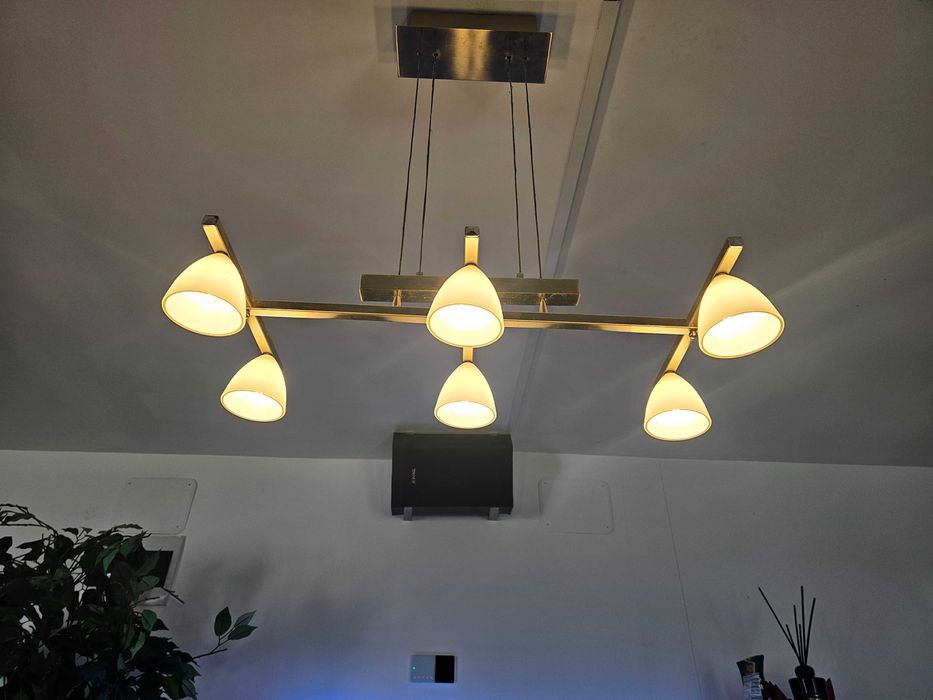 Полилей за трапезна маса ,плот ,бар