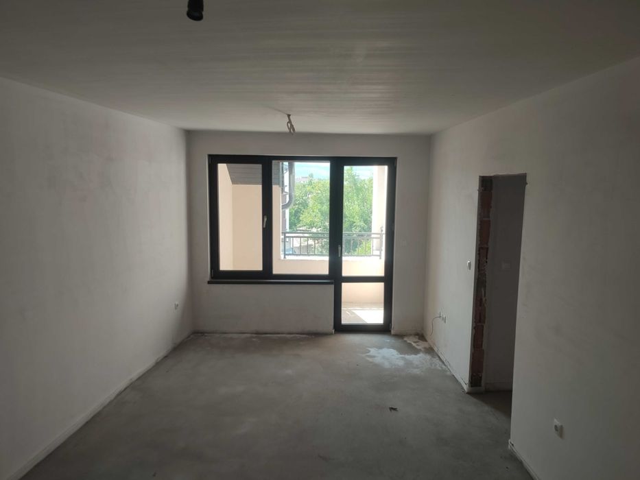 Тристаен тухлен апартамент - Ново строителство