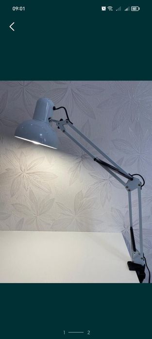 Настольная лампа новая