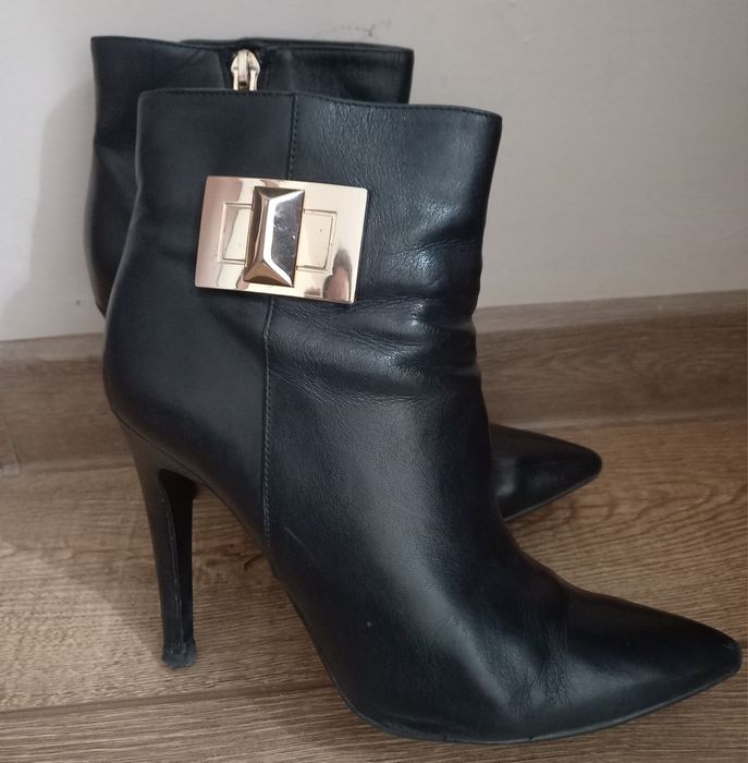 Кожаные ботильоны