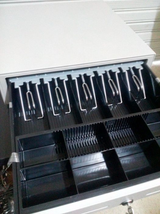 Касово чекмедже / сейф / за банкноти 41х41см