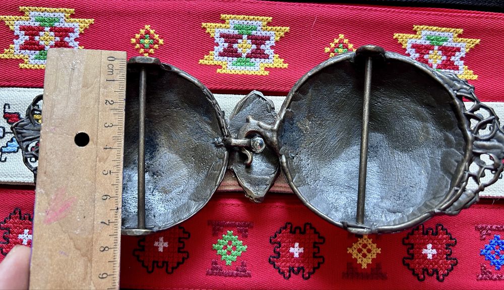Кръгли месингови пафти