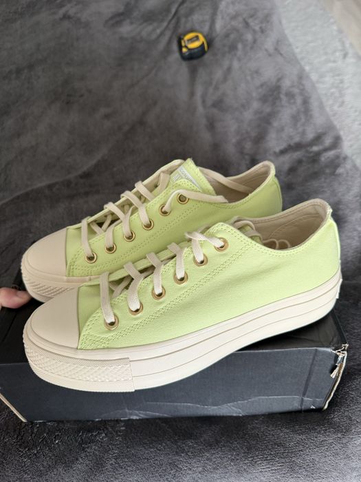 Converse tenesi dama cu platforma culoare verde lime marimea 40 noi