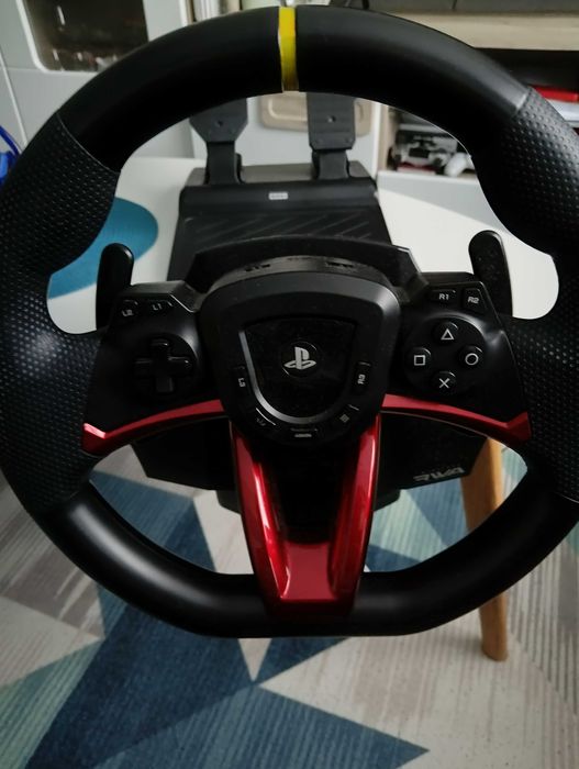 Волан и педали play station 4