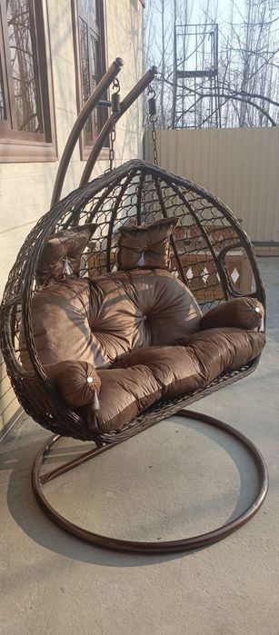 Ratan stol-stullar narzon va sfatli