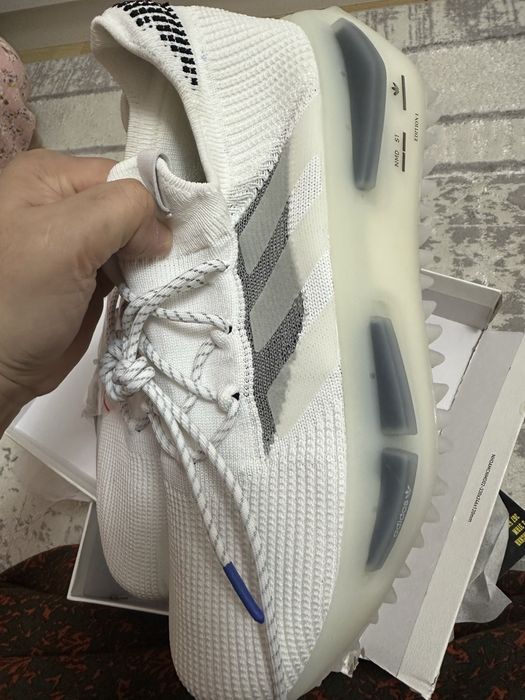 Продаю адидас кроссы