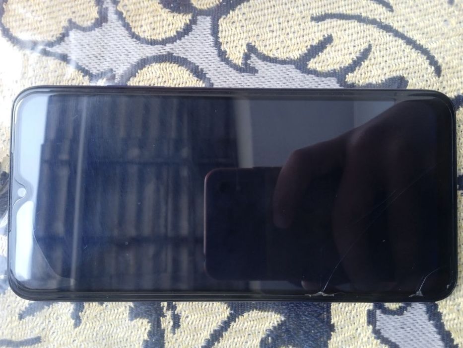 Redmi 7 Telefoni