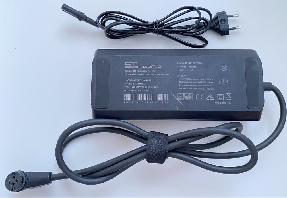 Incarcator bicicleta electrica Mate, BH, Mahle, Bosch, Yamaha,Continental , Cube, Shimano, Batavus, Haibike, Flyer, Devron, Vanmoof, Atala, B Twin etc