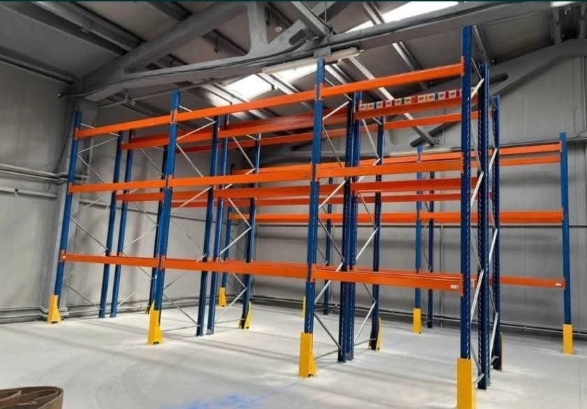 Raft metalic pentru paleti