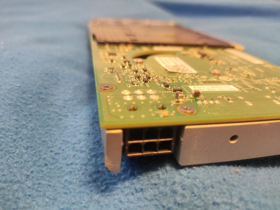 Професионална видео карта Nvidia quadro 4000-2 gb