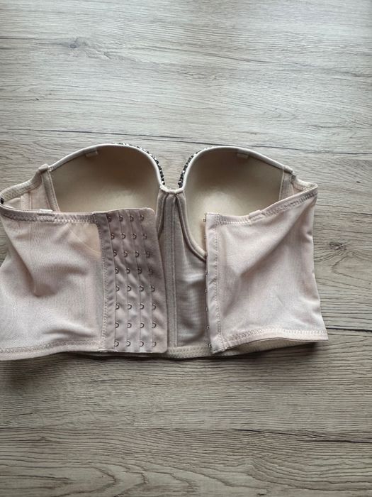 Бюстие с камъни    BSB