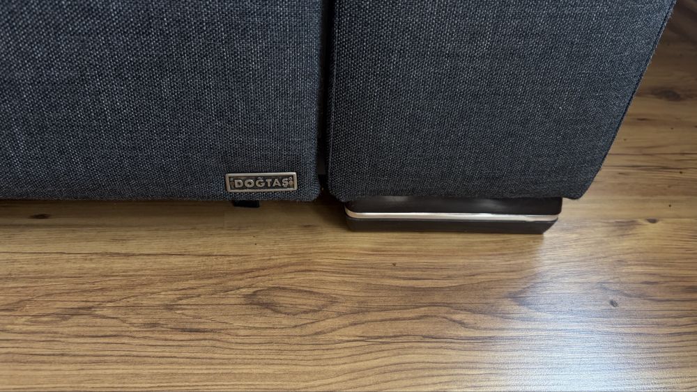 Разтегателен диван Dogtas