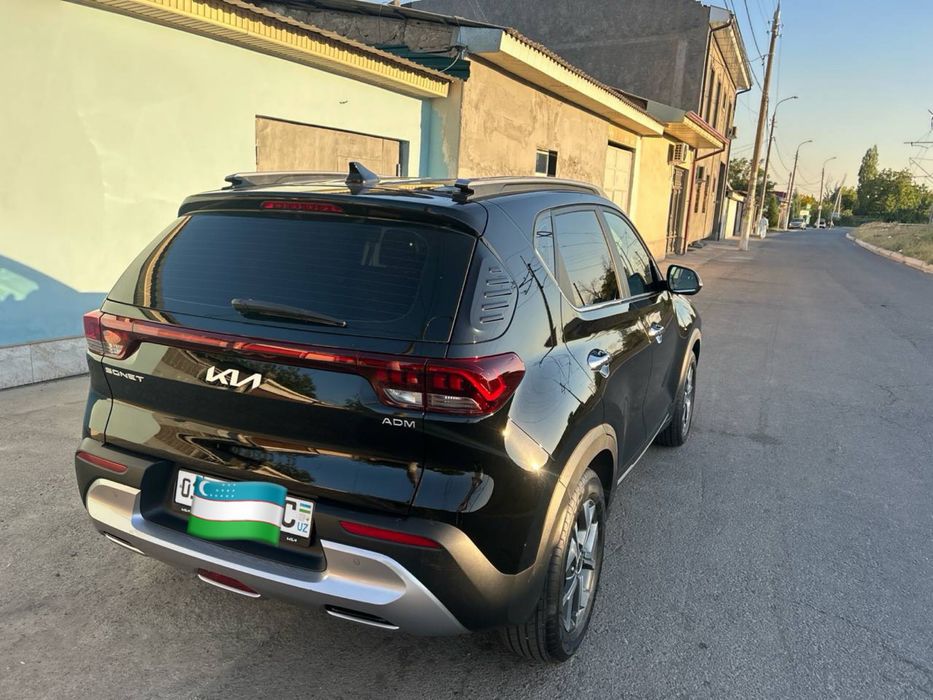 Kia  Sonet eng fulli Prestige  2025 yil 15.000 km
