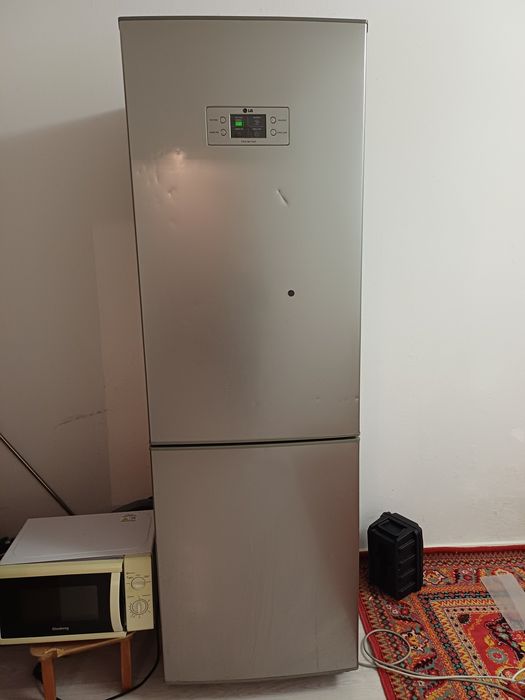 Холодильник б/у вас хорошем состоянии