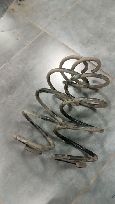 Продам пружины на лада гранта фл