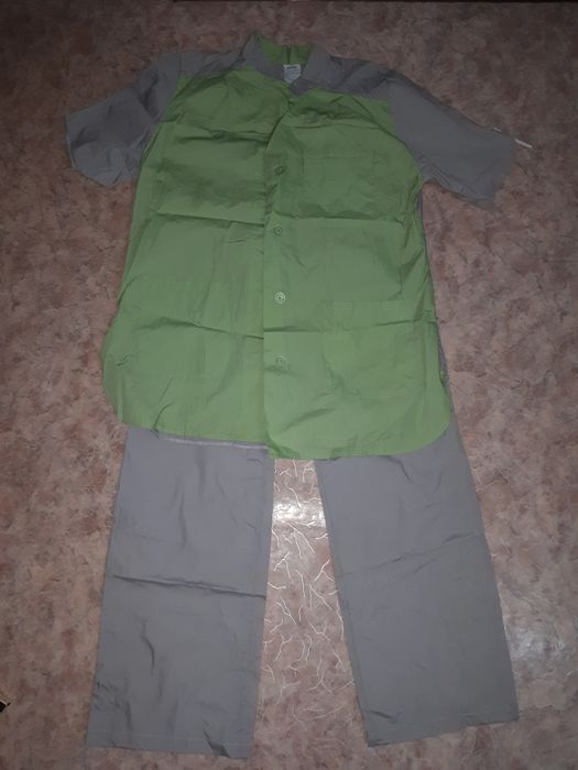 Продаю спец одежду комплект ,