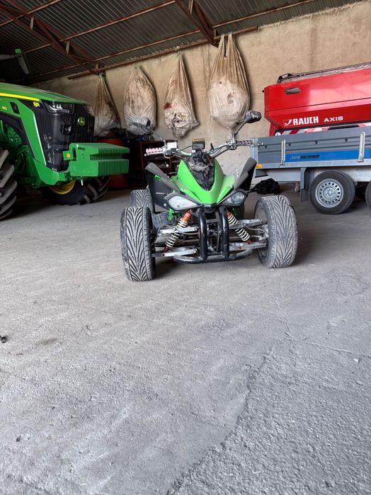 Vând atv quad 250