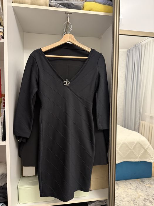 Женские и подростковые платья