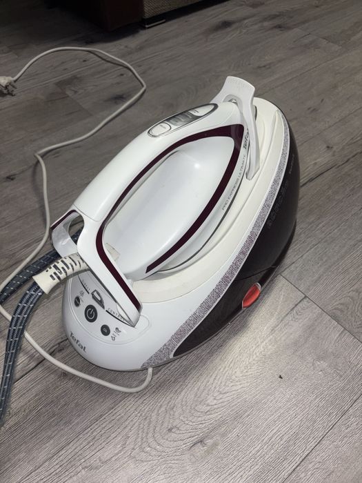 Stație de călcat cu abur Tefal Pro Express Ultimate fier de calcat