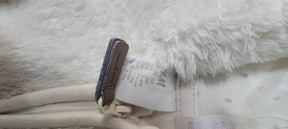 Продавам космонавти