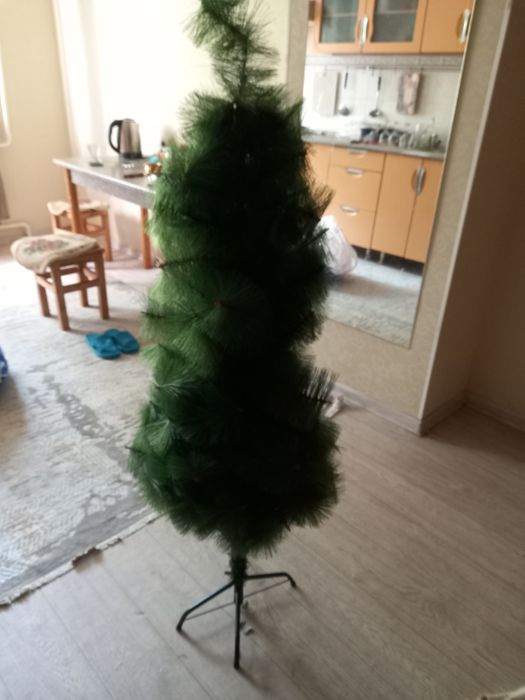 Елка новогодняя зеленый