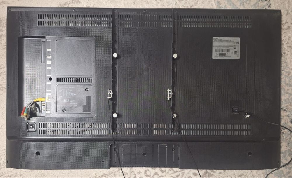 Телевизор рабочий , состояние идеальное