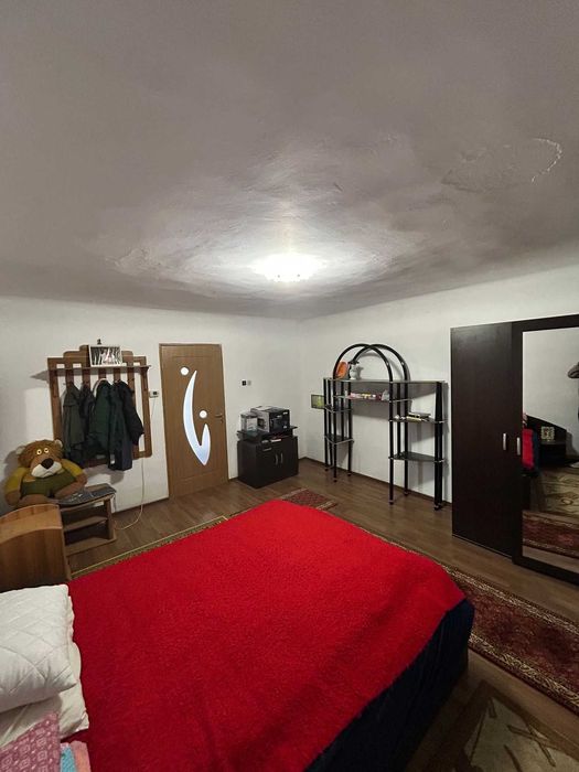 Casa cocheta, partial nou renovata cu gradina mare in comuna Biertan