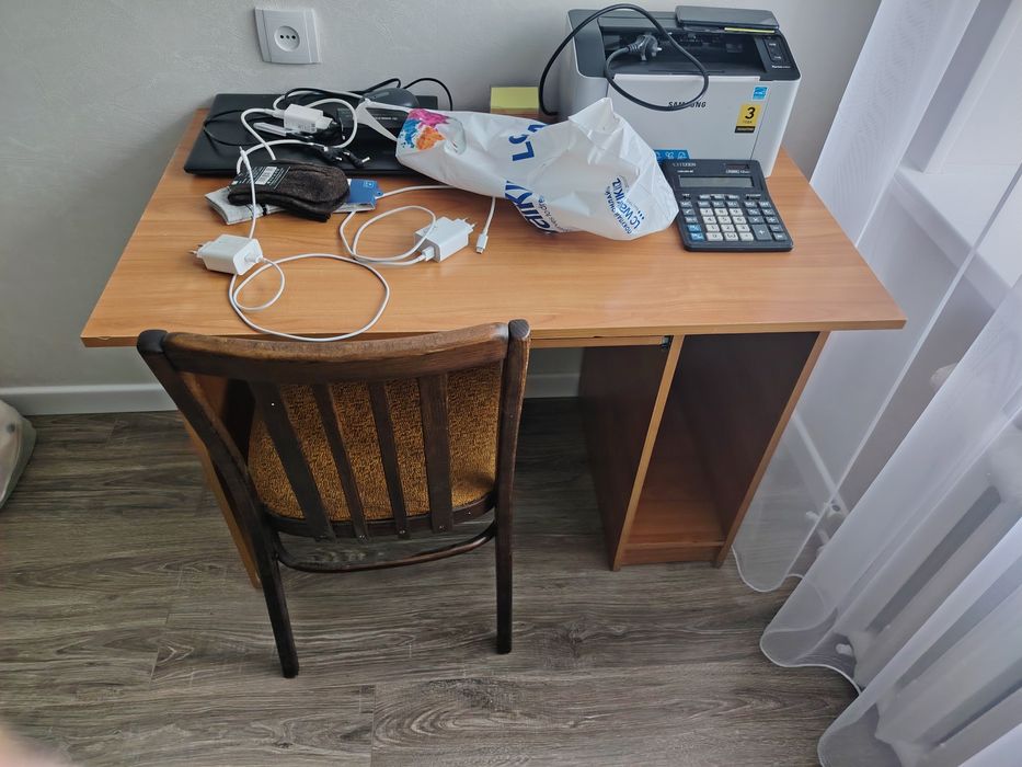 Продам стол в отличном качестве