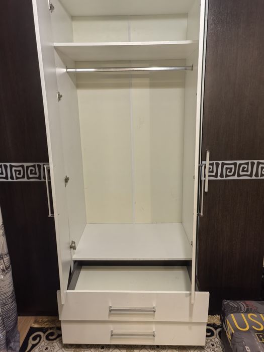 Продам шифоньер для спальни