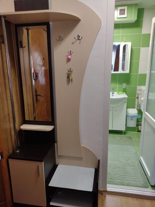 Închiriez garsonieră confort 1