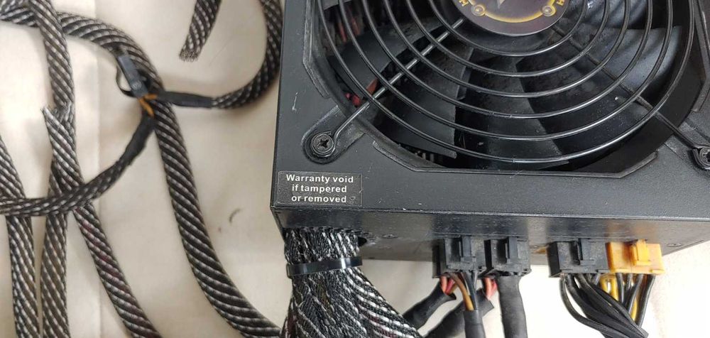 Компютърно захранване -  Thortech Geil THUNDERBOLT 1200W 80 plus gold