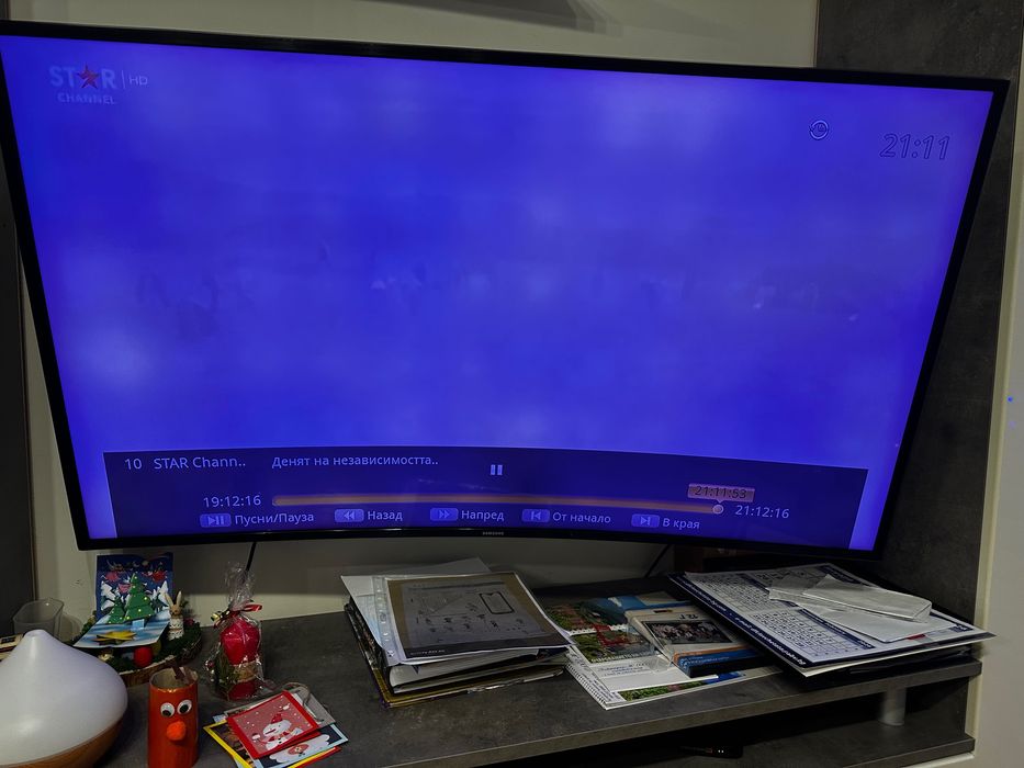 Продавам телевизор Samsung Series 6 Ultra HD 4K