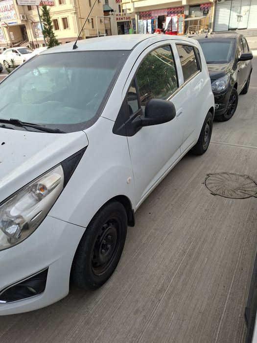 Chevrolet spark sotiladi