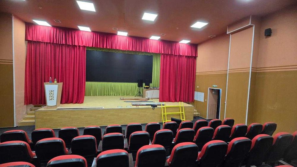 Кресло для актовых залов