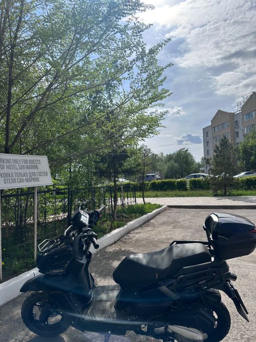 Продаю Танк мопед/скутер