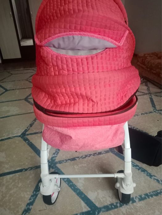 Продам коляску,почти новая.
