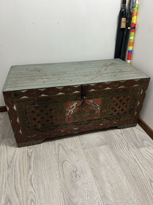 Казахский сундук сандык сандық